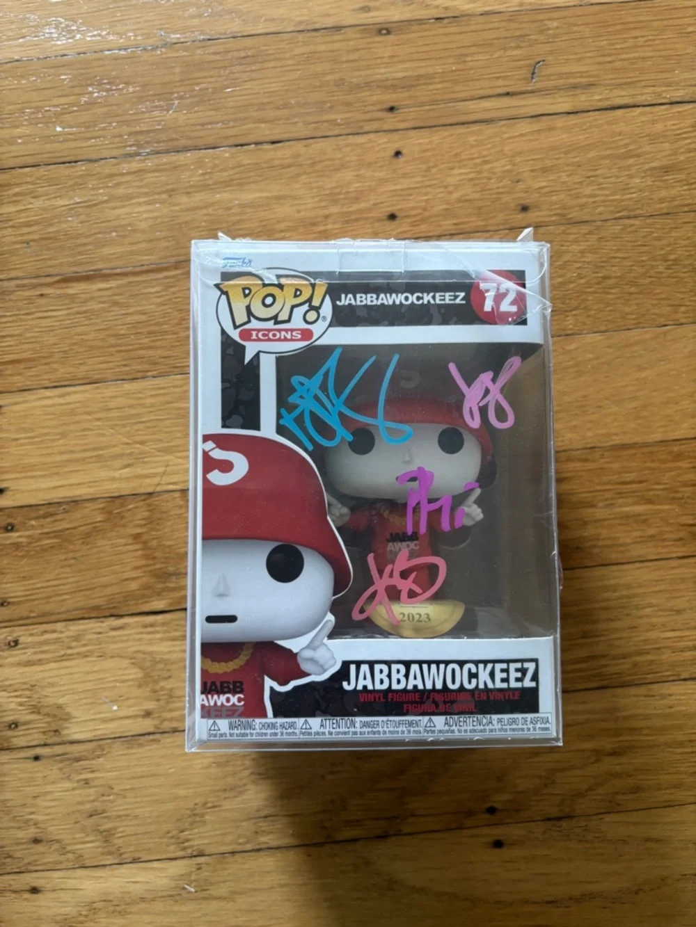 Funko Pop! Jabbawockeez Vinyl Figure with Multicolor Signatures - Picture 1 of 4